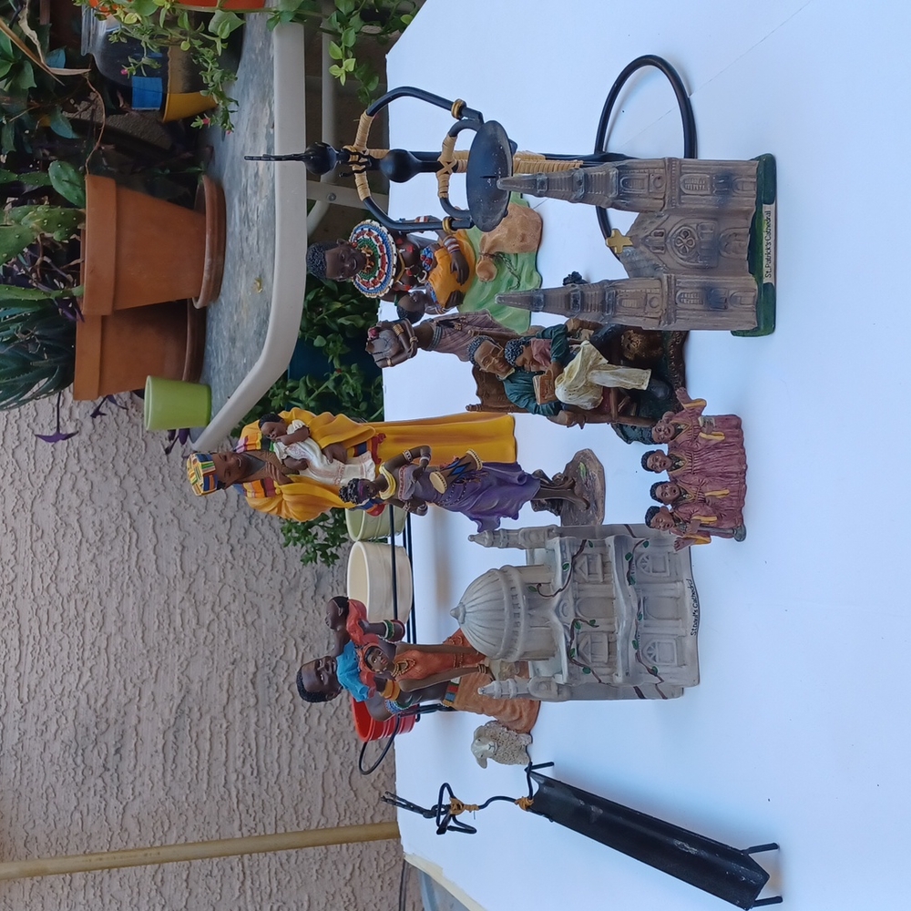 African Figurings, Some Flaws
